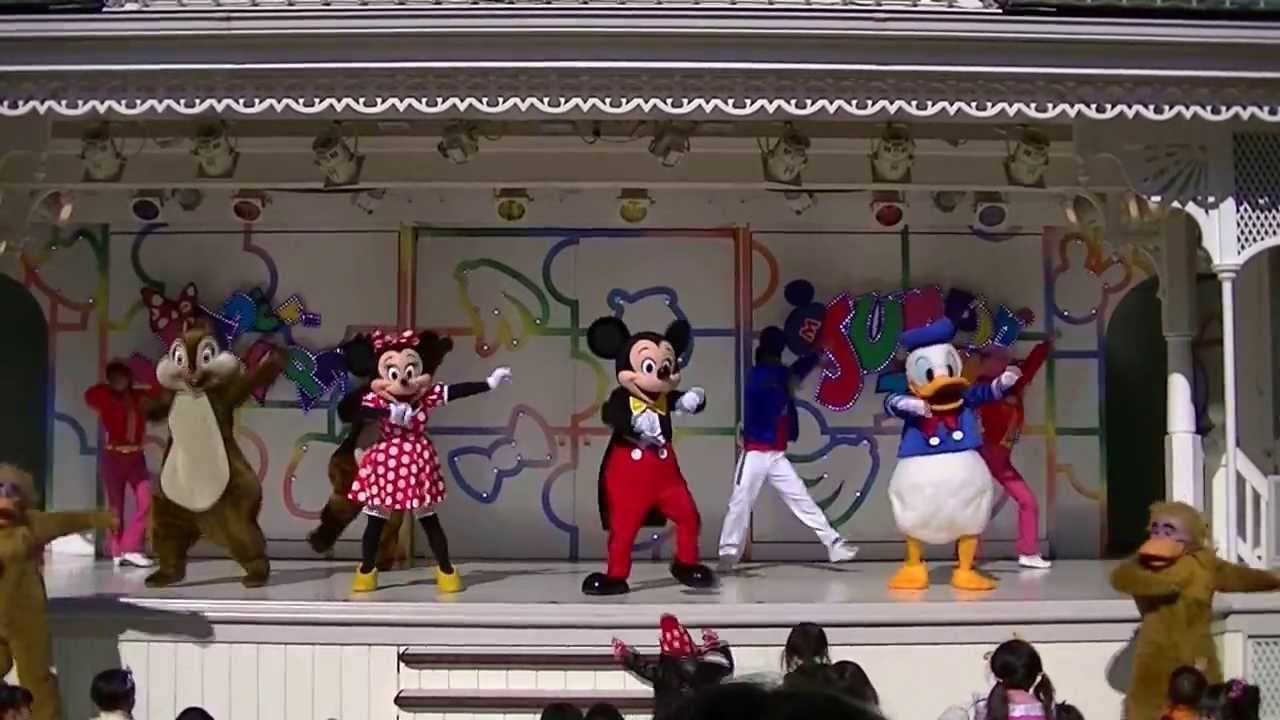 行くなら絶対見て帰るのは当たり前 ディズニーランドのショー総まとめ Jptrp Com