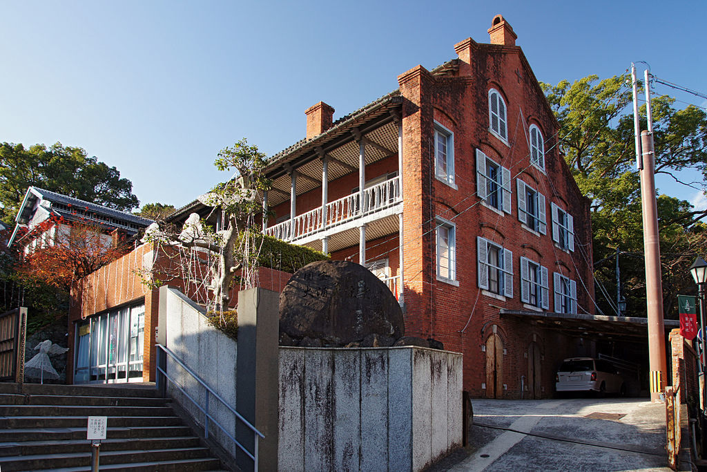 窓から臨む景色も絶景！歴史を感じる旧長崎大司教館